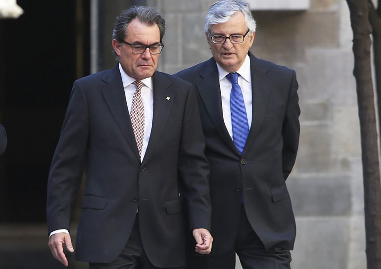 El presidente catalan, Artur Mas, se reune con el fiscal general del Estado, Eduardo Torres-Dulce. El presidente catalan, Artur Mas, se reune con el fiscal general del Estado, Eduardo Torres-Dulce.