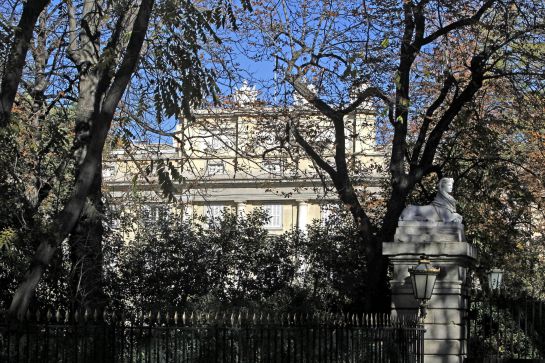 Vista del Palacio de Liria, en Madrid. Vista del Palacio de Liria, en Madrid.