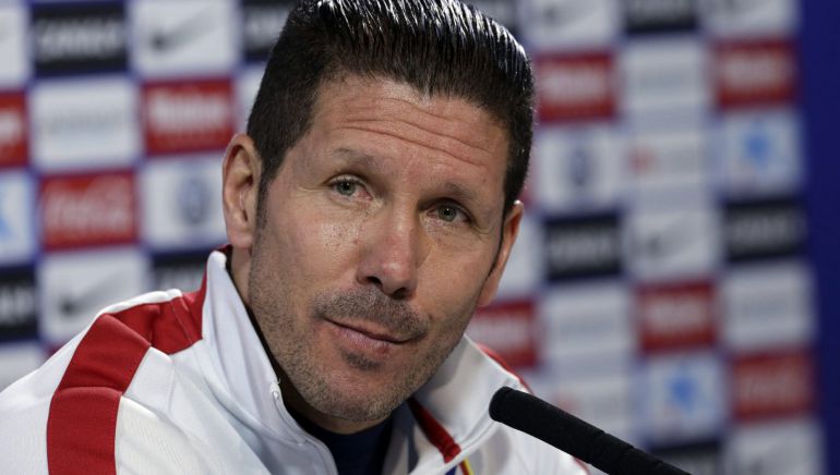 El técnico argentino del Atlético de Madrid, Diego Pablo Simeone, durante la rueda de prensa previa al partido de Copa del Rey ante el Hospitalet. El técnico argentino del Atlético de Madrid, Diego Pablo Simeone, durante la rueda de prensa previa al partido de Copa del Rey ante el Hospitalet.