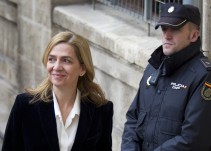 La infanta se equivoca de cuenta al ingresar los 587.000 euros del 'caso Nóos'