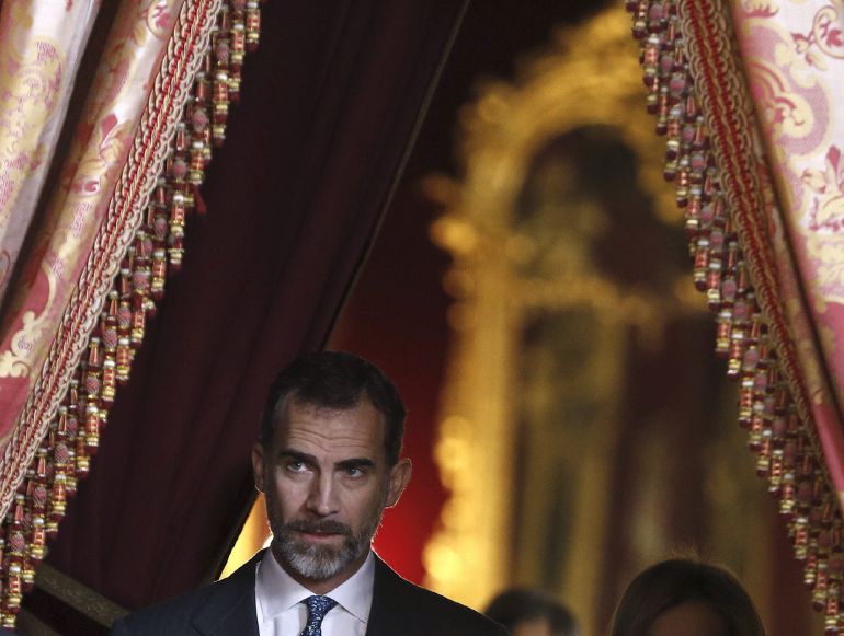GRA114. MADRID, 19/12/2014.- El rey Felipe VI, preside el patronato de la Fundación Príncipe de Girona el día en que se cumplen seis meses desde su proclamación. EFE/ JAVIER LIZÓN GRA114. MADRID, 19/12/2014.- El rey Felipe VI, preside el patronato de la Fundación Príncipe de Girona el día en que se cumplen seis meses desde su proclamación. EFE/ JAVIER LIZÓN