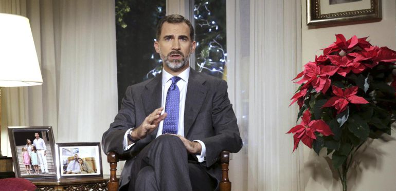 Felipe VI durante el mensaje de Nochebuena de 2014 Felipe VI durante el mensaje de Nochebuena de 2014