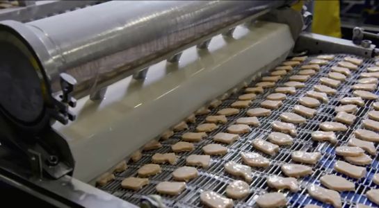 McDonald’s desvela cómo se fabrican los McNuggets de pollo McDonald’s desvela cómo se fabrican los McNuggets de pollo