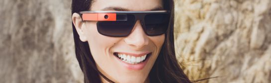 ‘Edge’ es uno de los diseños más coloridos y futuristas de las ‘Google Glass’ ‘Edge’ es uno de los diseños más coloridos y futuristas de las ‘Google Glass’