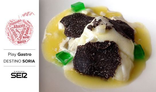 Cocochas de bacalao con trufa negra y gelatina de apio (La Lobita). Cocochas de bacalao con trufa negra y gelatina de apio (La Lobita).