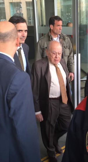 Jordi Pujol a la salida del juzgado Jordi Pujol a la salida del juzgado