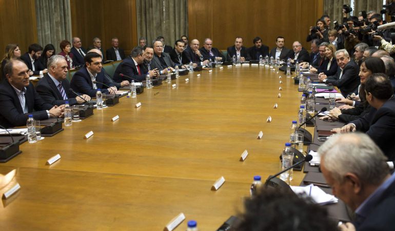 El primer Consejo de Ministros de Alexis Tsipras. El primer Consejo de Ministros de Alexis Tsipras.