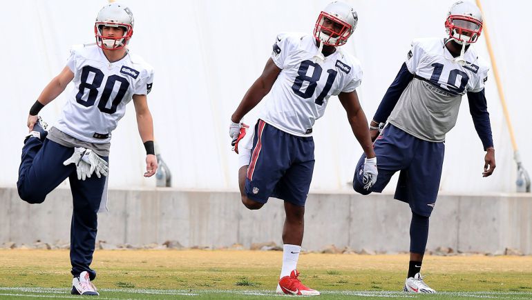 Los jugadores de los Patriots entrenan de cara a la Super Bowl que disputarán este domingo. Los jugadores de los Patriots entrenan de cara a la Super Bowl que disputarán este domingo.