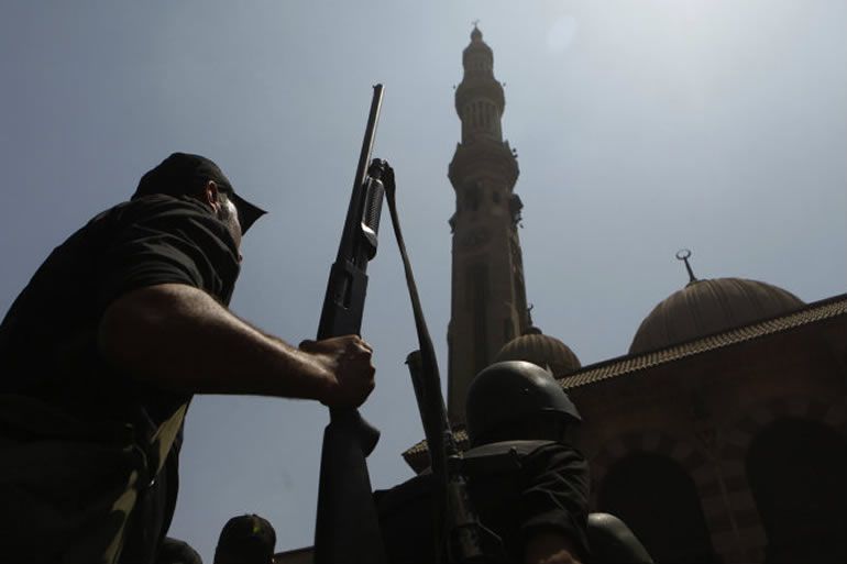 Un tribunal penal egipcio ha ratificado la pena capital para 183 supuestos islamistas por su implicación en la muerte de una veintena de policías en agosto de 2013 Un tribunal penal egipcio ha ratificado la pena capital para 183 supuestos islamistas por su implicación en la muerte de una veintena de policías en agosto de 2013