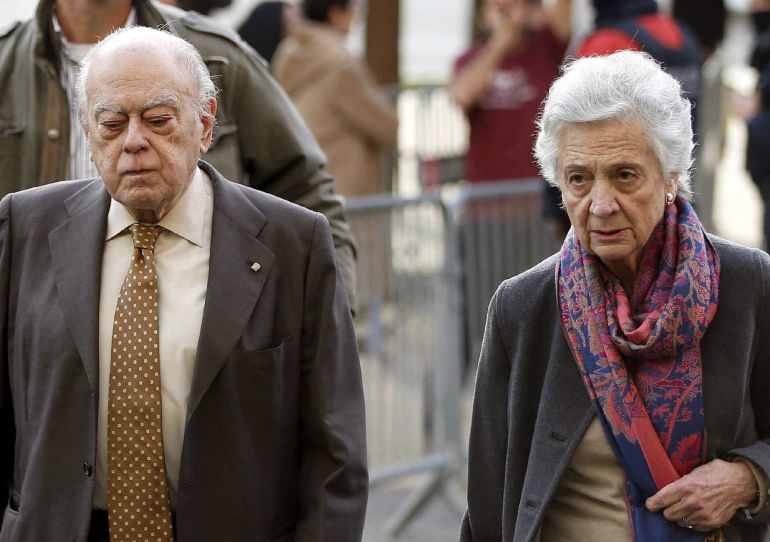El expresidente de la Generalitat Jordi Pujol, el día de su comparecencia como imputado por fraude fiscal y blanqueo de capitales El expresidente de la Generalitat Jordi Pujol, el día de su comparecencia como imputado por fraude fiscal y blanqueo de capitales