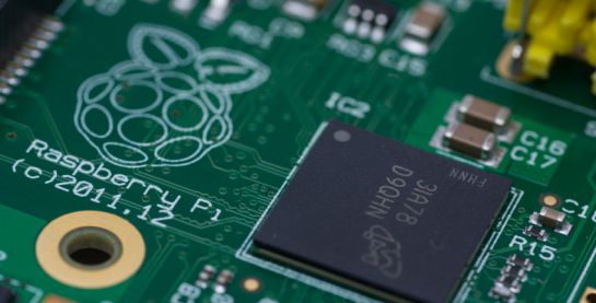 Detalle del chip de la Raspberry Pi Detalle del chip de la Raspberry Pi