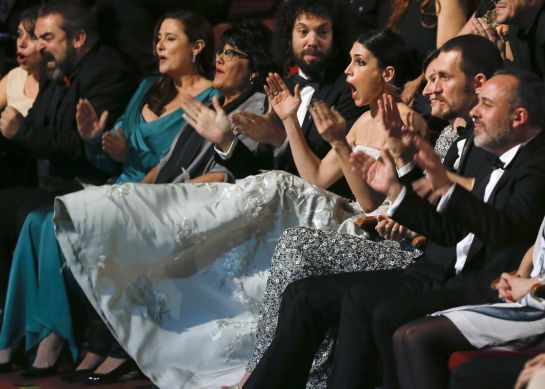 Spanish actress Nerea Barros (C) reacts after hearing that she won the Best New Actress award for her role in the film "Isla Minima" during the Spanish Film Academy's Goya Awards ceremony in Madrid, February 7, 2015. REUTERS/Andrea Comas (SPAIN - Tags: ENTERTAINMENT) Spanish actress Nerea Barros (C) reacts after hearing that she won the Best New Actress award for her role in the film "Isla Minima" during the Spanish Film Academy's Goya Awards ceremony in Madrid, February 7, 2015. REUTERS/Andrea Comas (SPAIN - Tags: ENTERTAINMENT)