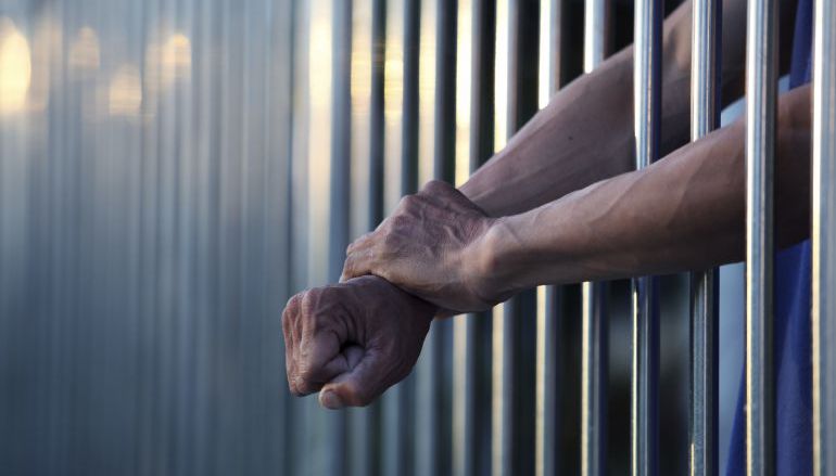 Instituciones Penitenciarias admite que hay prisiones que niegan los nuevos tratamientos a presos con hepatitis C Instituciones Penitenciarias admite que hay prisiones que niegan los nuevos tratamientos a presos con hepatitis C