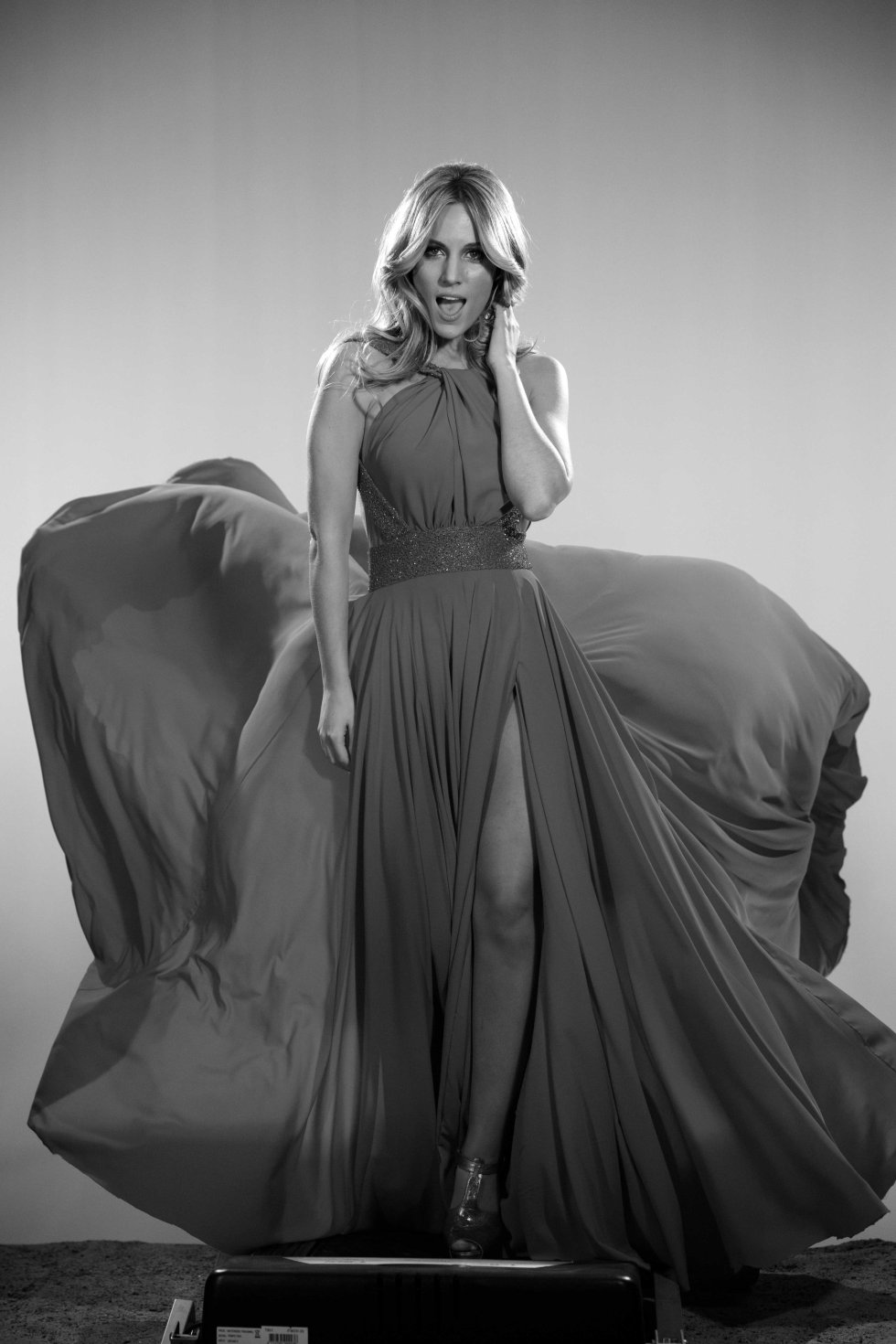 Imágenes de Edurne en el videoclip de 'Amanecer' para Eurovisión Imágenes de Edurne en el videoclip de 'Amanecer' para Eurovisión