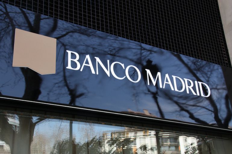 Tranquil·litat i poca activitat a l'oficina de Banco Madrid a Barcelona el dia després de la intervenció Tranquil·litat i poca activitat a l'oficina de Banco Madrid a Barcelona el dia després de la intervenció