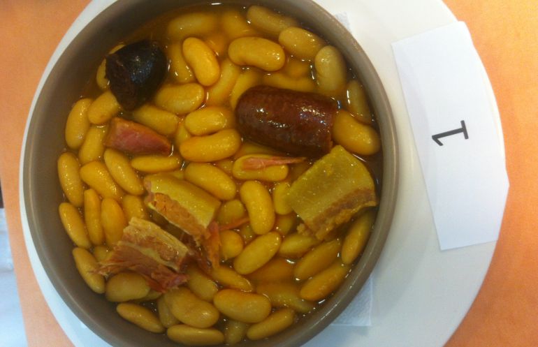 La fabada de Pili Ramos ha cautivado al jurado del concurso. La fabada de Pili Ramos ha cautivado al jurado del concurso.