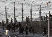 La jueza ve indicios para acusar a la Guardia Civil de homicidio imprudente por la muerte de 15 inmigrantes en 2014