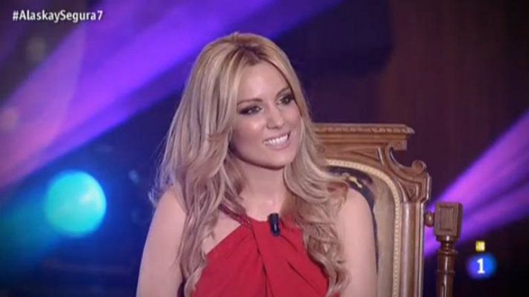 Edurne es entrevistada en 'Alaska y Segura' Edurne es entrevistada en 'Alaska y Segura'