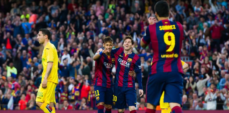 BARCELONA, SPAIN - APRIL 28: Neymar Santos Jr (CL) of FC Barcelona celebrates with his teammate Lionel Messi (CR) after scoring his team's third goal during the La Liga match between FC Barcelona and Getafe CF at Camp Nou on April 28, 2015 in Barcelona, Spain. (Photo by Alex Caparros/Getty Images) BARCELONA, SPAIN - APRIL 28: Neymar Santos Jr (CL) of FC Barcelona celebrates with his teammate Lionel Messi (CR) after scoring his team's third goal during the La Liga match between FC Barcelona and Getafe CF at Camp Nou on April 28, 2015 in Barcelona, Spain. (Photo by Alex Caparros/Getty Images)
