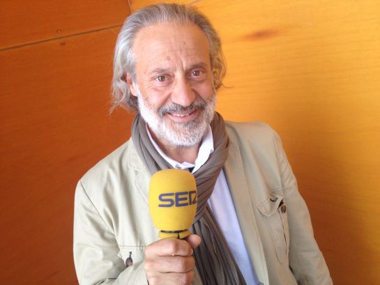 Manuel de la Osa: "La fragancia del ajo es sublime. Lo que la gente dice es porque están acostumbrados a oler ajos malos o ajos maltratados". Manuel de la Osa: "La fragancia del ajo es sublime. Lo que la gente dice es porque están acostumbrados a oler ajos malos o ajos maltratados".