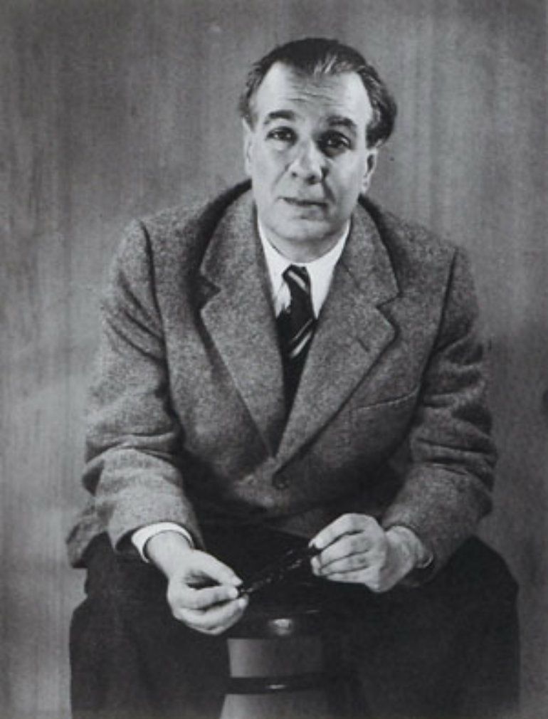 Imagen de Jorge Luis Borges tomada por Grete Stern. Dominio público. Imagen de Jorge Luis Borges tomada por Grete Stern. Dominio público.