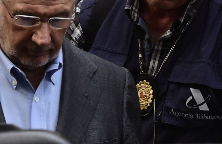 El juez ordena a la Guardia Civil la investigación del caso Rato El juez ordena a la Guardia Civil la investigación del caso Rato