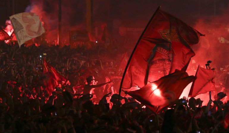 La celebración de la victoria del Benfica en las calles de Lisboa, La celebración de la victoria del Benfica en las calles de Lisboa,