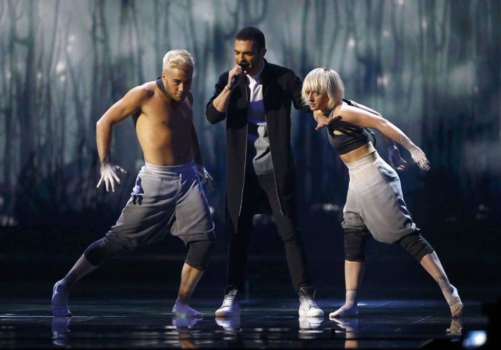 Elnur Huseynov representando a Azerbaiyán con la canción "Hour of the wolf". Elnur Huseynov representando a Azerbaiyán con la canción "Hour of the wolf".