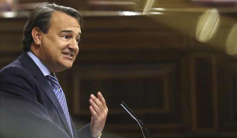 El portavoz adjunto del PP en el Congreso Agustín Conde, durante una intervención en el pleno del Congreso de los Diputados. El portavoz adjunto del PP en el Congreso Agustín Conde, durante una intervención en el pleno del Congreso de los Diputados.