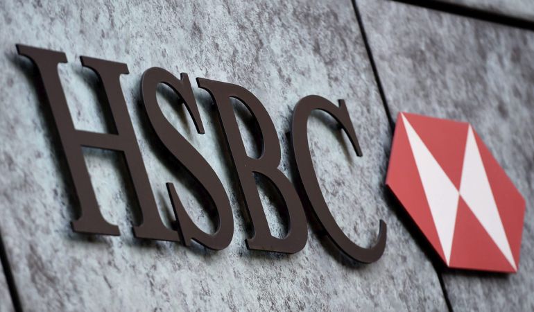 Fotografía de archivo tomada el 9 de febrero de 2015 que muestra el logotipo del banco HSBC en su sede en Londres (Reino Unido). Fotografía de archivo tomada el 9 de febrero de 2015 que muestra el logotipo del banco HSBC en su sede en Londres (Reino Unido).