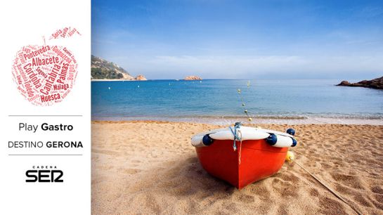 Las playas de la Costa Brava atraen a miles de personas cada año. Las playas de la Costa Brava atraen a miles de personas cada año.