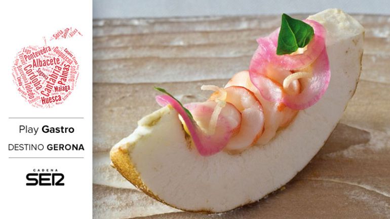 Miramar, la 'casa madre' del chef Paco Pérez, es uno de los restaurantes más creativos de Girona. En la imagen, el "coco thai". Miramar, la 'casa madre' del chef Paco Pérez, es uno de los restaurantes más creativos de Girona. En la imagen, el "coco thai".