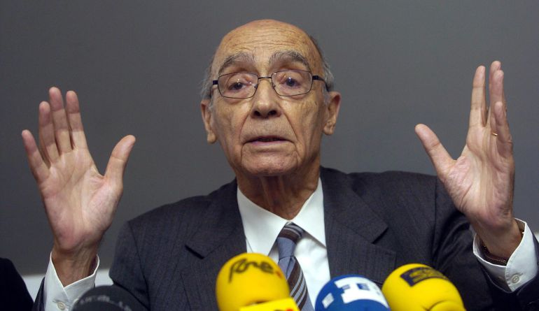 El premio Nobel de Literatura José Saramago. El premio Nobel de Literatura José Saramago.