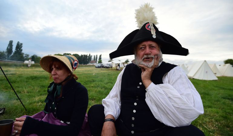 Figurantes de la reconstrucción de la batalla de Waterloo por su segundo aniversario. Figurantes de la reconstrucción de la batalla de Waterloo por su segundo aniversario.