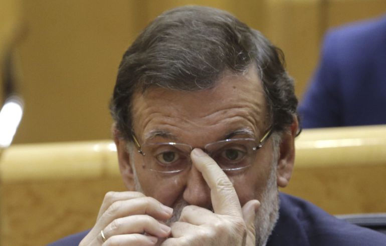 El presidente del Gobierno, Mariano Rajoy, interviene durante la sesión de control celebrada en el Senado, en Madrid El presidente del Gobierno, Mariano Rajoy, interviene durante la sesión de control celebrada en el Senado, en Madrid