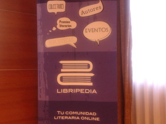 Cartel de la nueva plataforma digital Libripedia Cartel de la nueva plataforma digital Libripedia