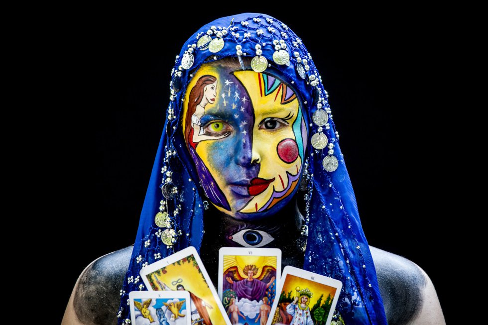La atracción principal del evento es el "Body Circus", una experiencia surreal, en la que cada año, artistas de 50 países brindan un espectáculo de música y talento. La atracción principal del evento es el "Body Circus", una experiencia surreal, en la que cada año, artistas de 50 países brindan un espectáculo de música y talento.
