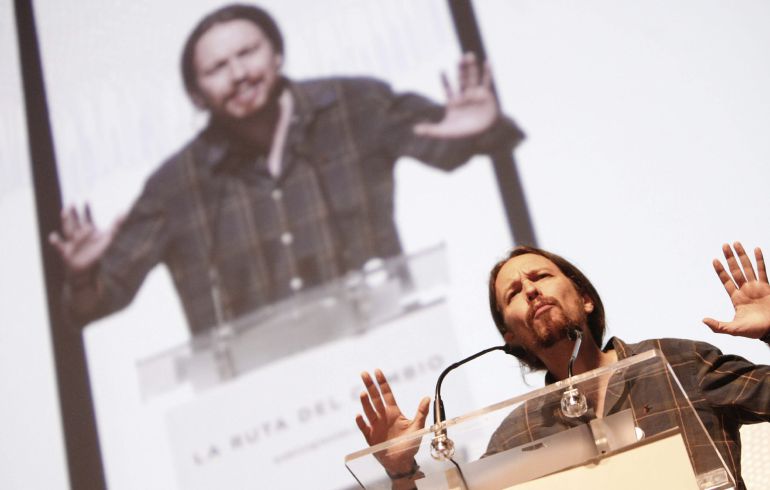 El líder de Podemos, Pablo Iglesias, en un mitin que ha ofrecido en el Auditorio Ciudad de Vigo. El líder de Podemos, Pablo Iglesias, en un mitin que ha ofrecido en el Auditorio Ciudad de Vigo.