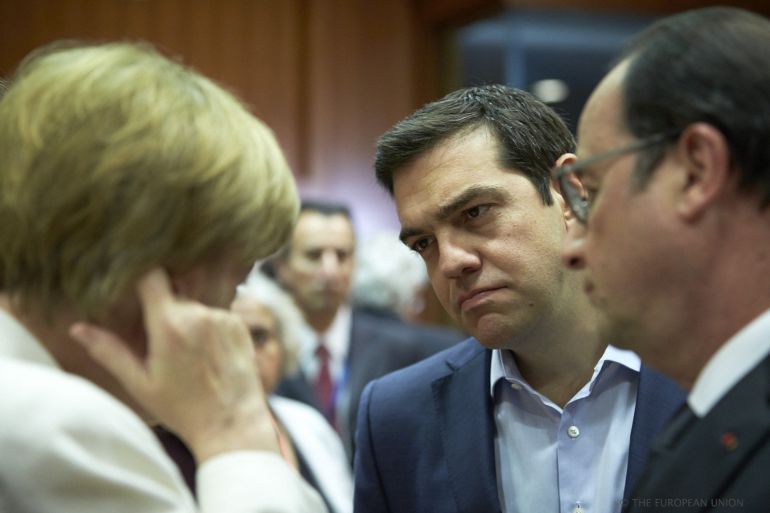 Alexis Tsipras conversa con Angela Merkel y François Hollande Alexis Tsipras conversa con Angela Merkel y François Hollande