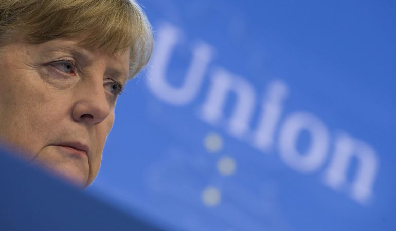 La canciller alemana, Angela Merkel, da una rueda prensa tras finalizar la cumbre del Consejo Europeo. La canciller alemana, Angela Merkel, da una rueda prensa tras finalizar la cumbre del Consejo Europeo.