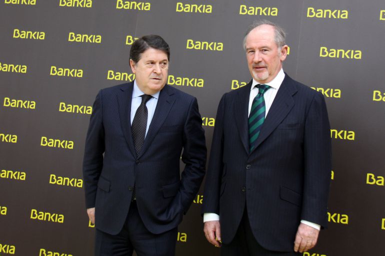 El exvicepresidente de Caja Madrid, José Luis Olivas, junto a Rodrigo Rato. El exvicepresidente de Caja Madrid, José Luis Olivas, junto a Rodrigo Rato.