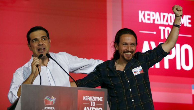El exprimer ministro griego y líder de Syriza, Alexis Tsipras, y el secretario general de Podemos, Pablo Iglesias. El exprimer ministro griego y líder de Syriza, Alexis Tsipras, y el secretario general de Podemos, Pablo Iglesias.