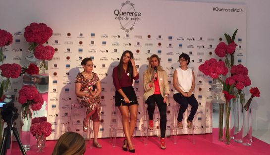 Cristina Pedroche junto a responsables de la campaña 'Quererse está de moda' en la rueda de prensa previa a esta entrevista Cristina Pedroche junto a responsables de la campaña 'Quererse está de moda' en la rueda de prensa previa a esta entrevista