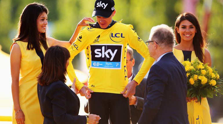 Froome, en el Podio de París como ganador el Tour 2015 Froome, en el Podio de París como ganador el Tour 2015