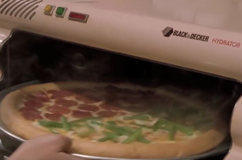 La hidratación de pizzas, según la película 'Regreso al Futuro II". La hidratación de pizzas, según la película 'Regreso al Futuro II".