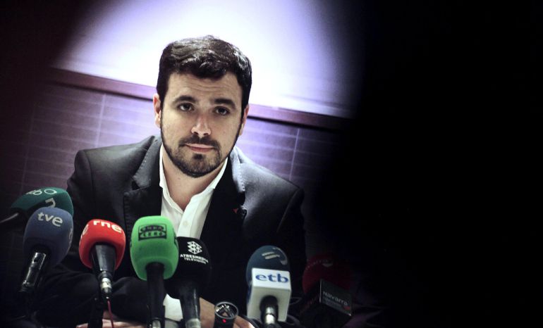 El candidato de IU-Unidad Popular a la Presidencia del Gobierno, Alberto Garzón, durante una rueda de prensa El candidato de IU-Unidad Popular a la Presidencia del Gobierno, Alberto Garzón, durante una rueda de prensa