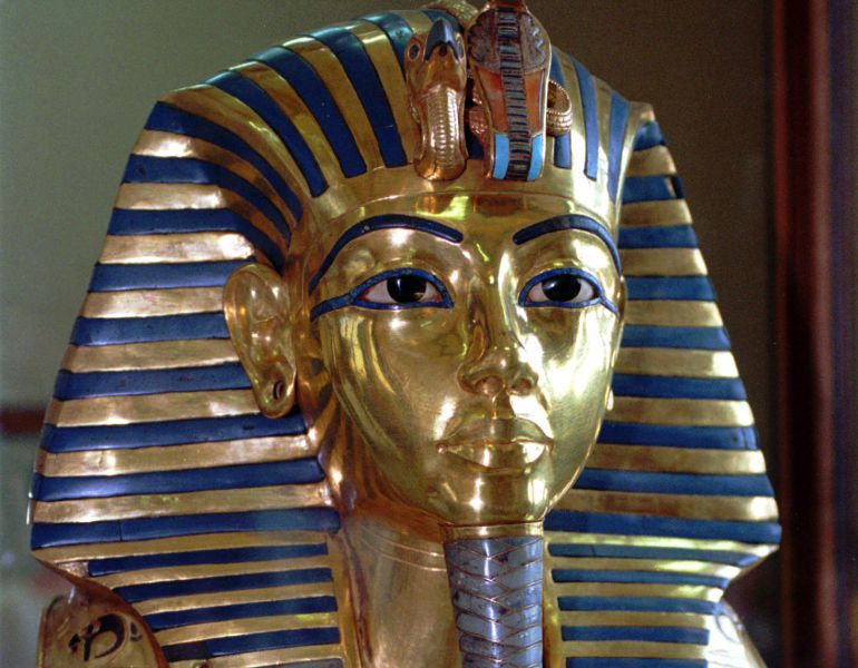 La máscara de Tutankamon en el Museo Egipcio de El Cairo. La máscara de Tutankamon en el Museo Egipcio de El Cairo.