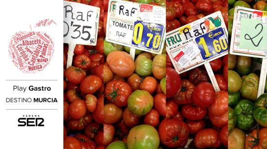 Tomates, en el Mercado Verónicas de Murcia. Tomates, en el Mercado Verónicas de Murcia.
