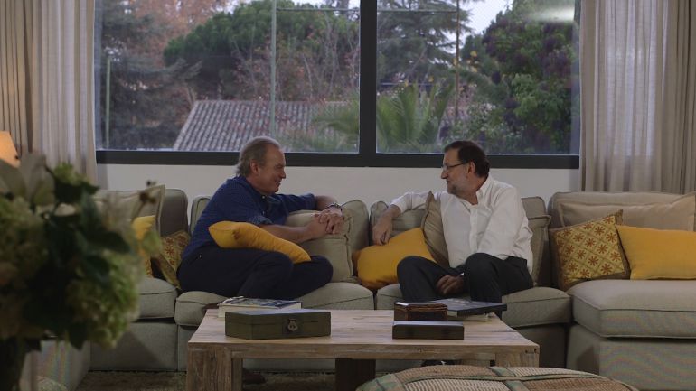 Bertín Osborne y Rajoy conversan en 'En la tuya o en la mía' Bertín Osborne y Rajoy conversan en 'En la tuya o en la mía'