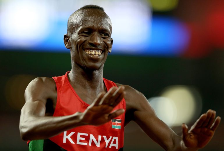 Ezekiel Kemboi durante los Campeonatos del Mundo de Pekín. Ezekiel Kemboi durante los Campeonatos del Mundo de Pekín.